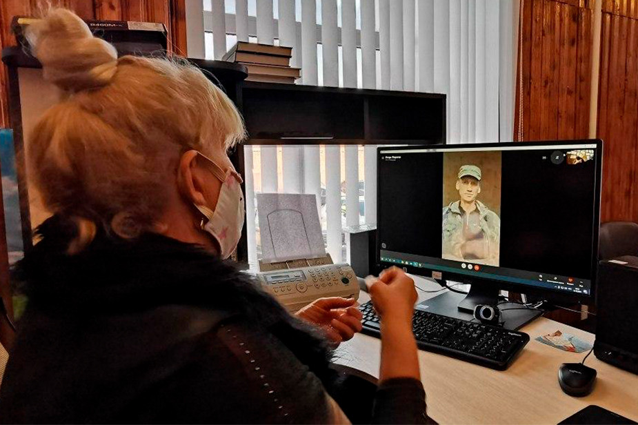 Слух по Skype. Как в Белгородской области работает проект онлайн-помощи для слабослышащих