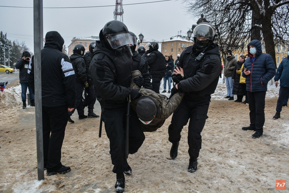 Вышли не за Навального. Задержанные на митингах россияне — о том, в какой стране они хотят жить
