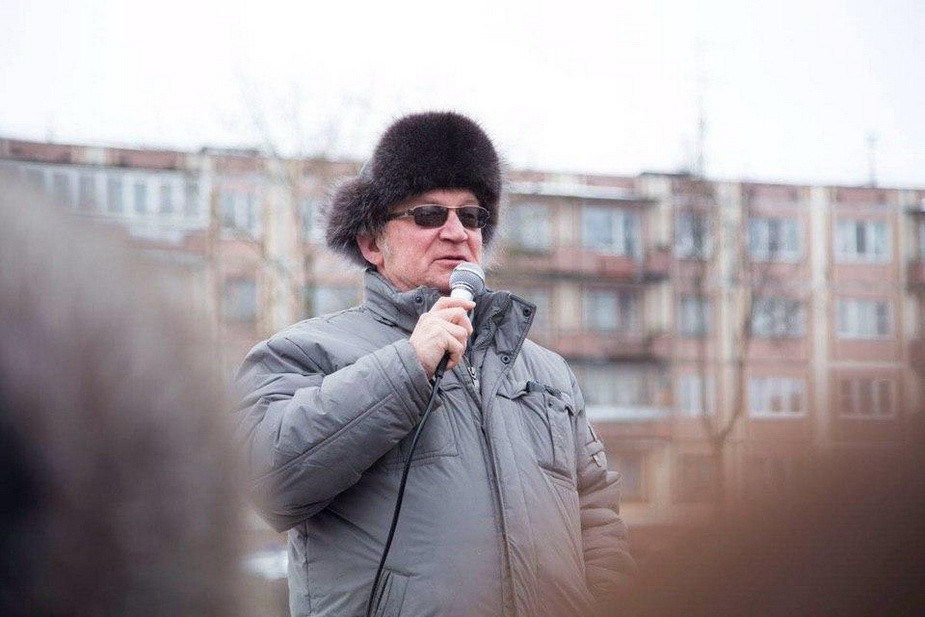 Псковский активист через суд потребовал признать незаконным разрешение строить вблизи города химзавод «Титан-Полимер»