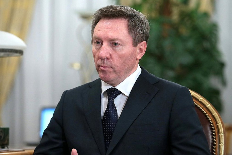 Сенатор от Липецкой области Олег Королёв подал в отставку после скандального ДТП. Что об этом думают общественники и политологи
