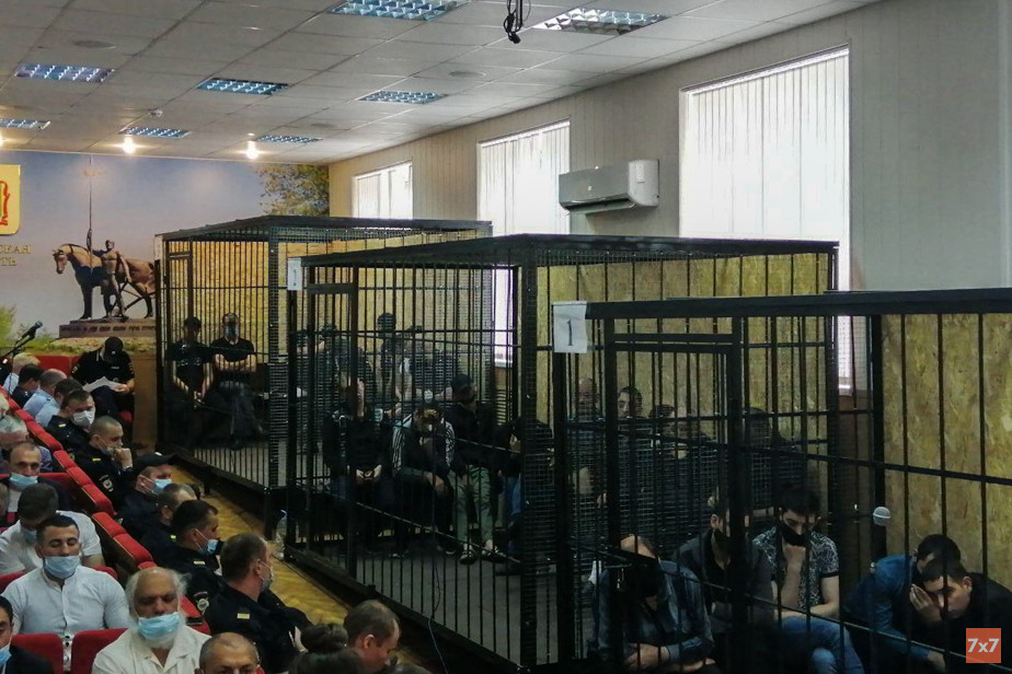 В Пензе прокуратура запросила 11 лет колонии за убийство русского жителя во время драки в Чемодановке